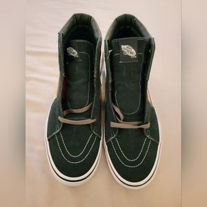 Vans Skate Sk8-Hi Sneakers Size 13 Scarab/Military colorway.